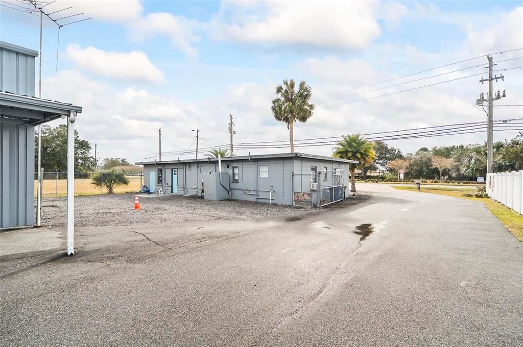 На продажу: $1,500,000 (0 спален, 0 ванн, 8812 Квадратных фут)