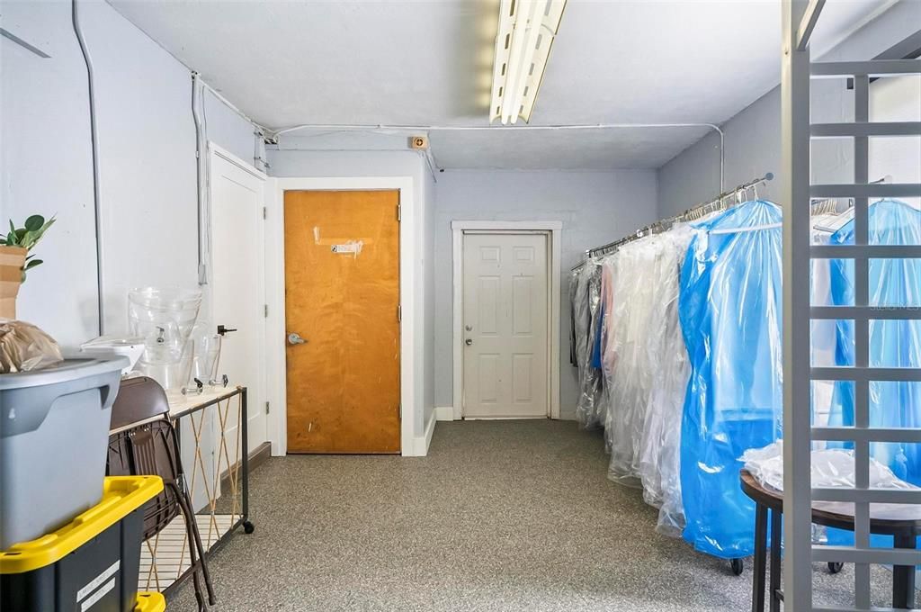 На продажу: $1,500,000 (0 спален, 0 ванн, 8812 Квадратных фут)