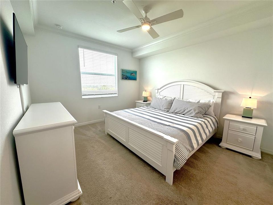 For Rent: $3,500 (2 beds, 2 baths, 1239 Square Feet)