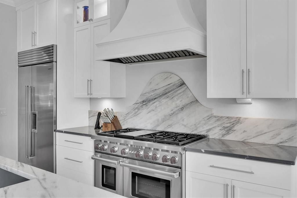 Activo con contrato: $3,495,000 (5 camas, 6 baños, 4787 Pies cuadrados)