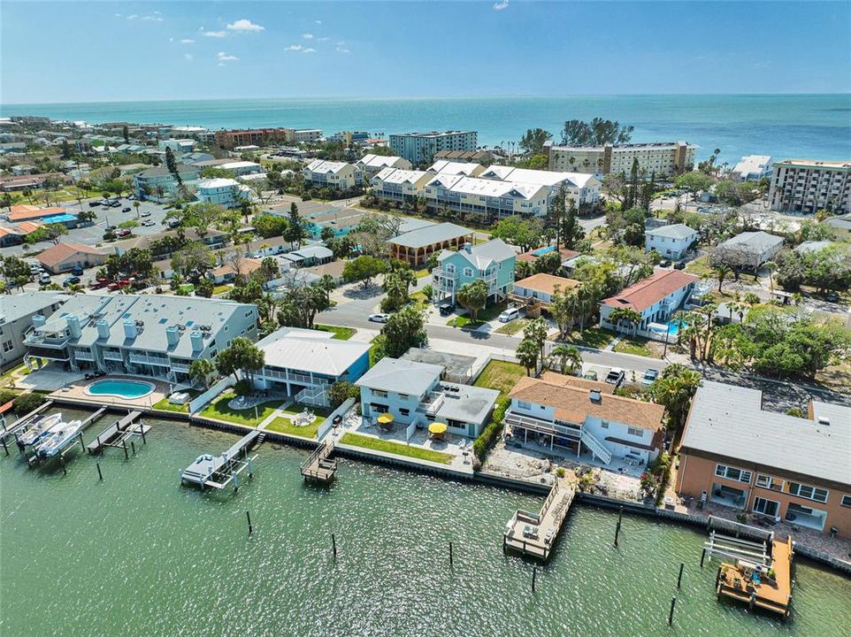 En Venta: $2,000,000 (6 camas, 0 baños, 2464 Pies cuadrados)