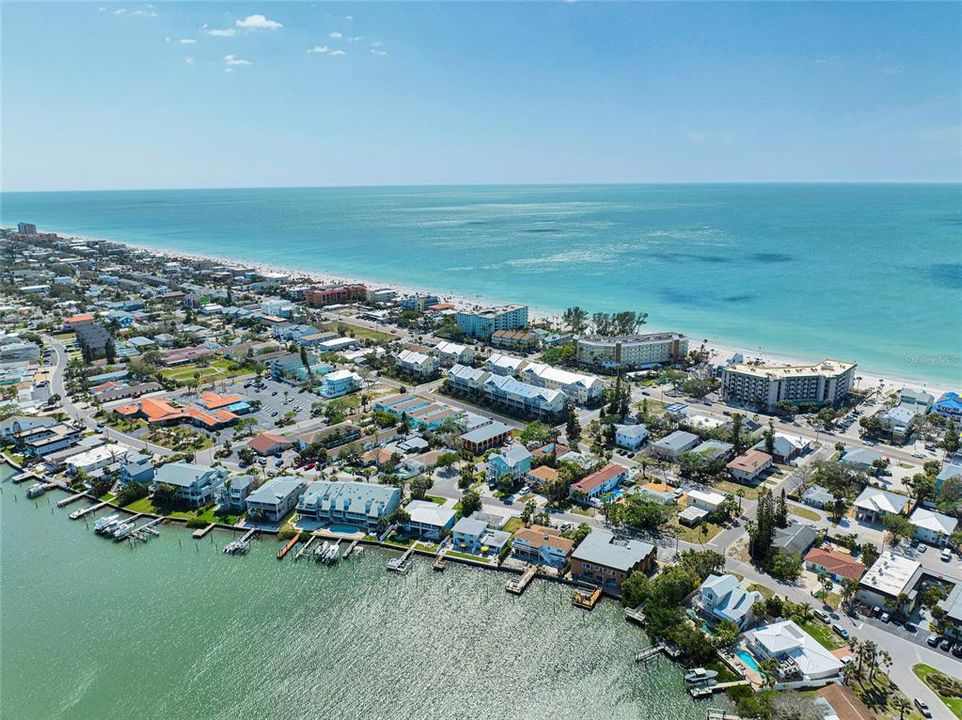 En Venta: $2,000,000 (6 camas, 0 baños, 2464 Pies cuadrados)