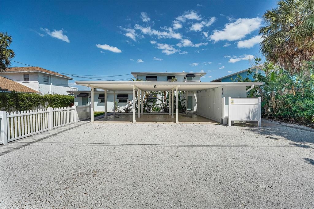 En Venta: $2,000,000 (6 camas, 0 baños, 2464 Pies cuadrados)