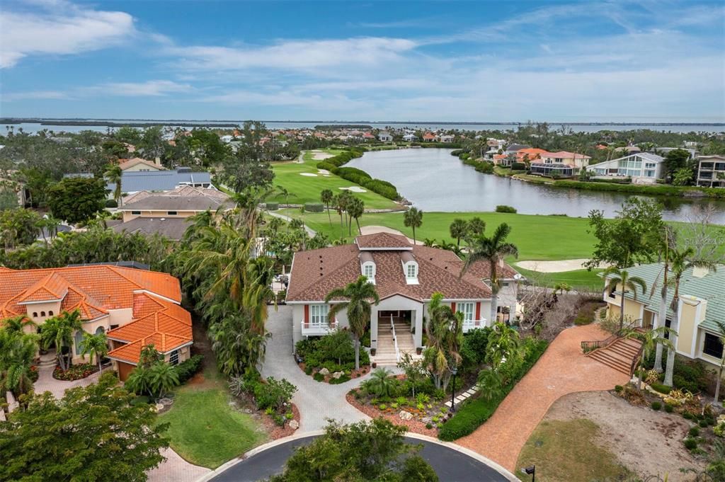 Recently Sold: $2,950,000 (4 beds, 4 baths, 4004 Square Feet)