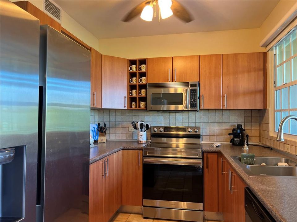 En Renta: $2,200 (3 camas, 2 baños, 1688 Pies cuadrados)