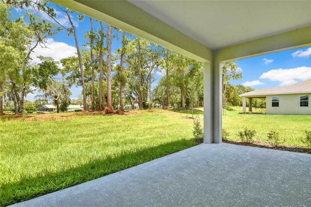 Под контрактом: $464,999 (3 спален, 2 ванн, 1887 Квадратных фут)