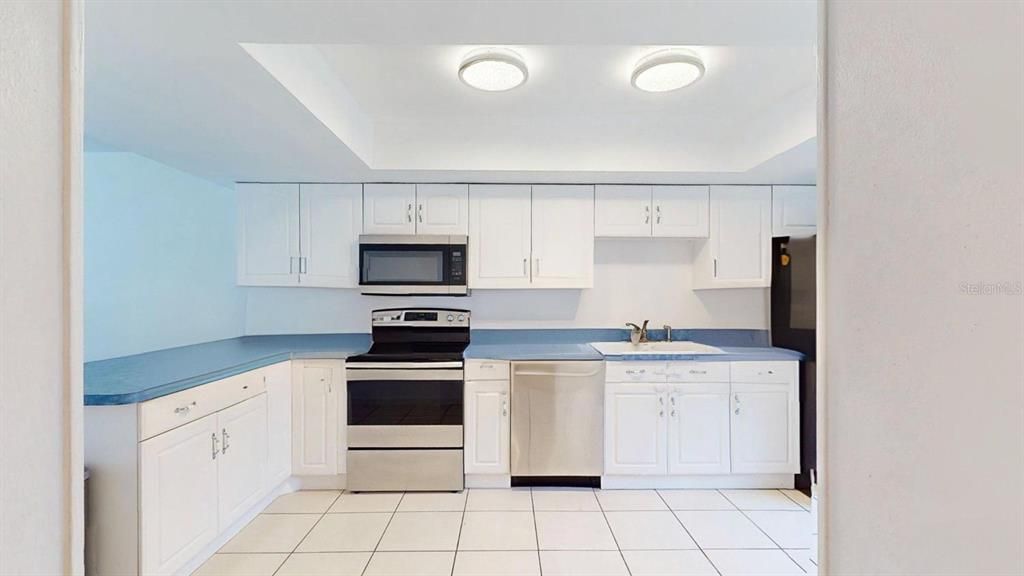 Active With Contract: $183,000 (3 beds, 2 baths, 1450 Square Feet)