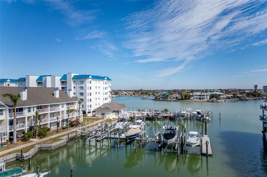 待售: $695,000 (3 贝兹, 3 浴室, 2050 平方英尺)