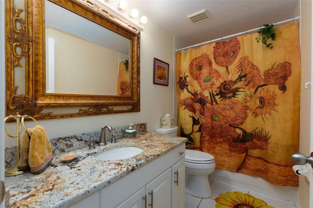 待售: $695,000 (3 贝兹, 3 浴室, 2050 平方英尺)