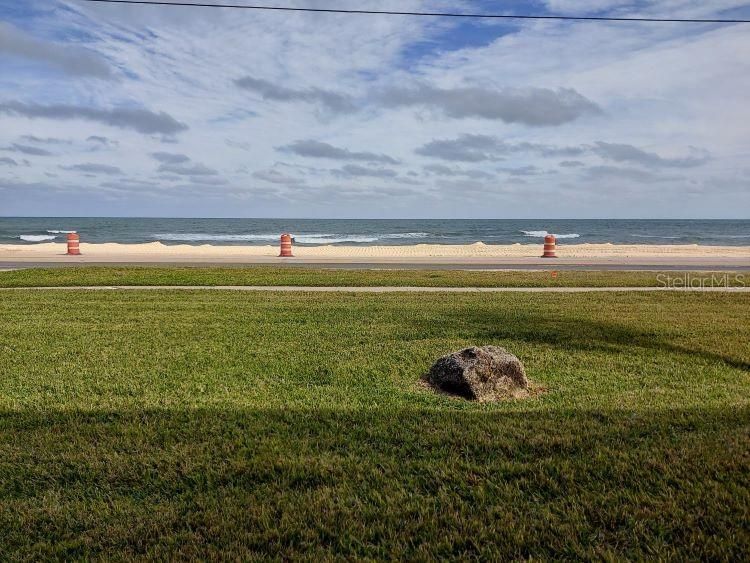 For Sale: $275,000 (2 beds, 2 baths, 1184 Square Feet)