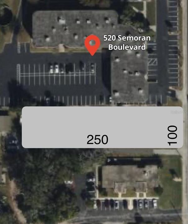 На продажу: $589,000 (0.57 acres)