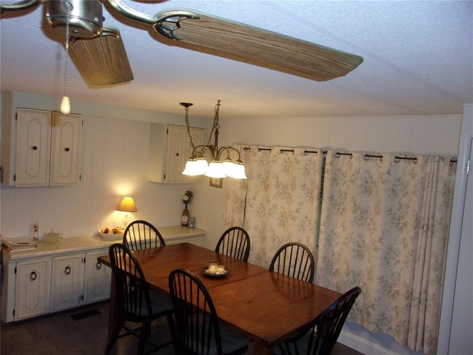 En Venta: $127,000 (2 camas, 2 baños, 1152 Pies cuadrados)