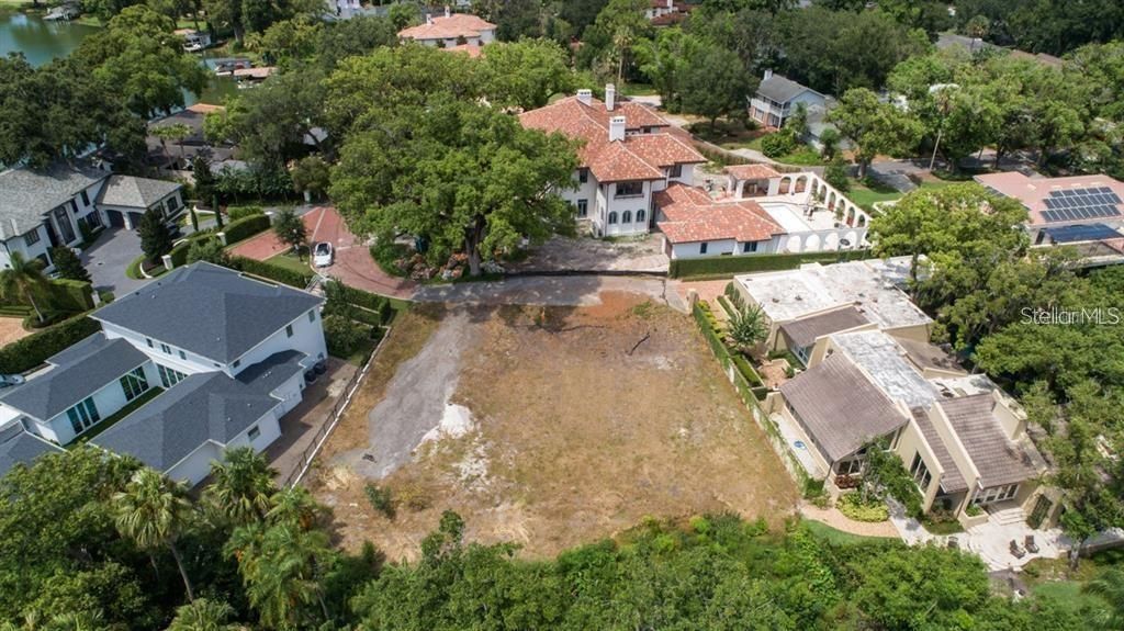 For Sale: $1,695,000 (0.40 acres)