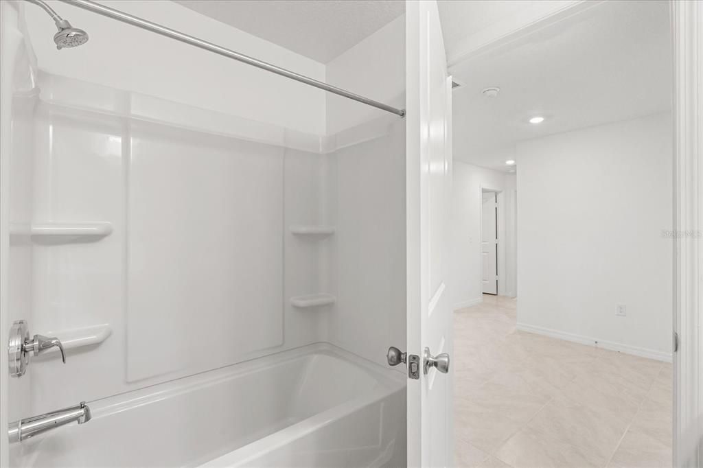 Active With Contract: $304,724 (4 beds, 2 baths, 1707 Square Feet)