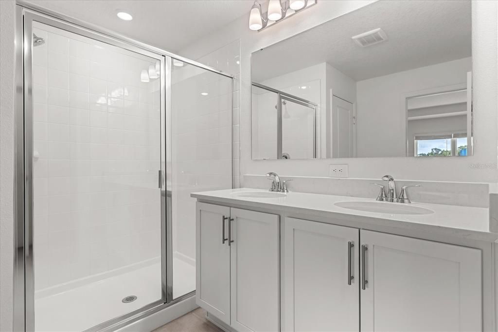 Active With Contract: $304,724 (4 beds, 2 baths, 1707 Square Feet)