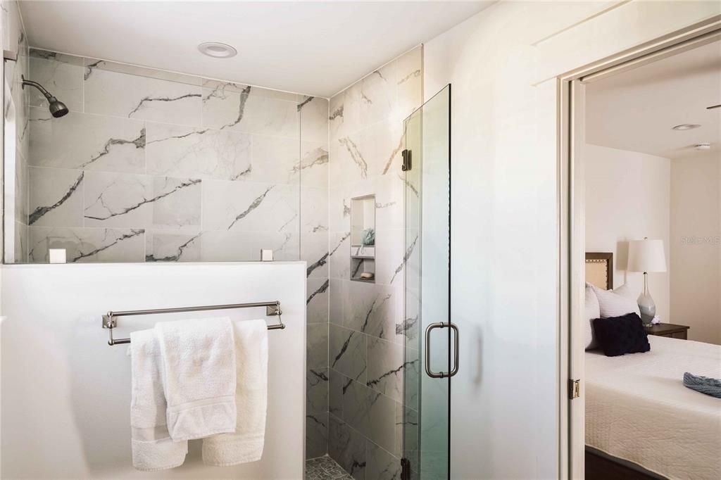 Third floor left bedroom ensuite sink vi