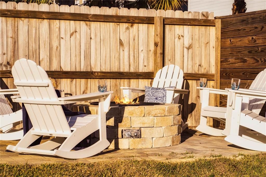 Back yard - outdoor kitchen 2