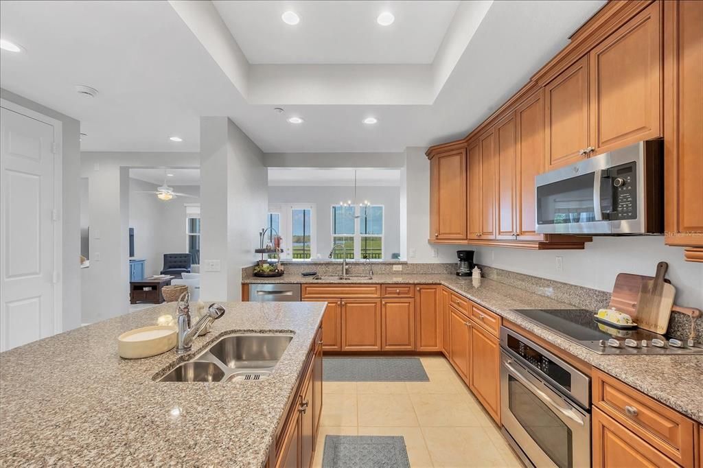 待售: $489,000 (4 贝兹, 3 浴室, 2296 平方英尺)