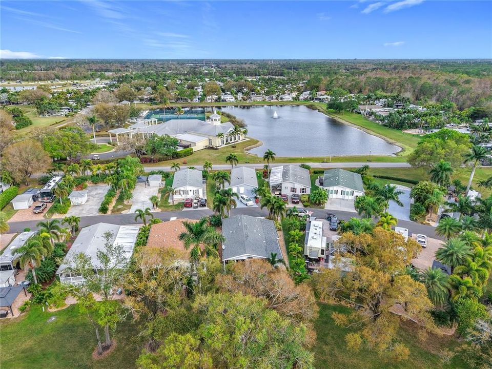 待售: $399,000 (2 贝兹, 2 浴室, 1047 平方英尺)