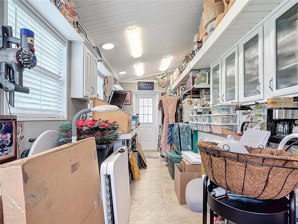 待售: $399,000 (2 贝兹, 2 浴室, 1047 平方英尺)