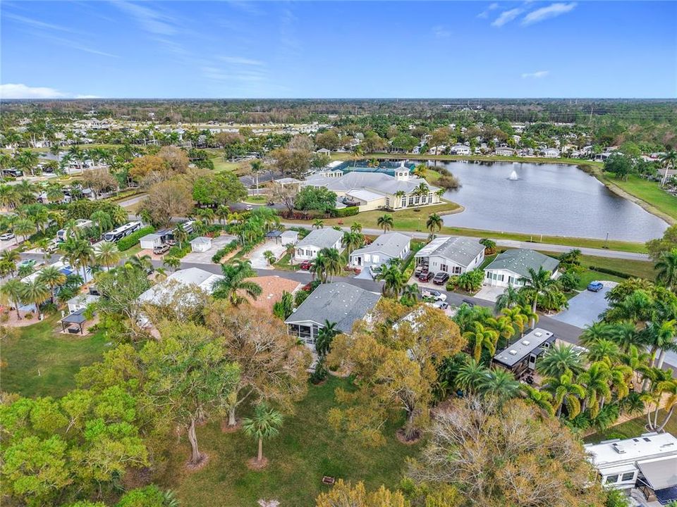 待售: $399,000 (2 贝兹, 2 浴室, 1047 平方英尺)