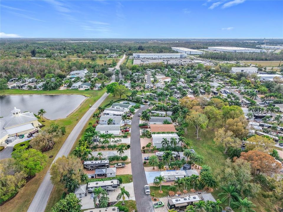 待售: $399,000 (2 贝兹, 2 浴室, 1047 平方英尺)