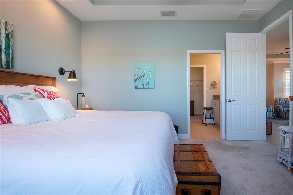 На продажу: $325,000 (2 спален, 2 ванн, 1493 Квадратных фут)