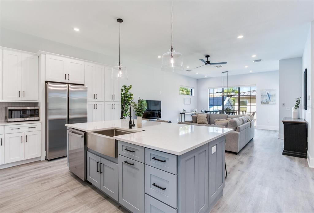 For Sale: $1,485,000 (4 beds, 3 baths, 1820 Square Feet)