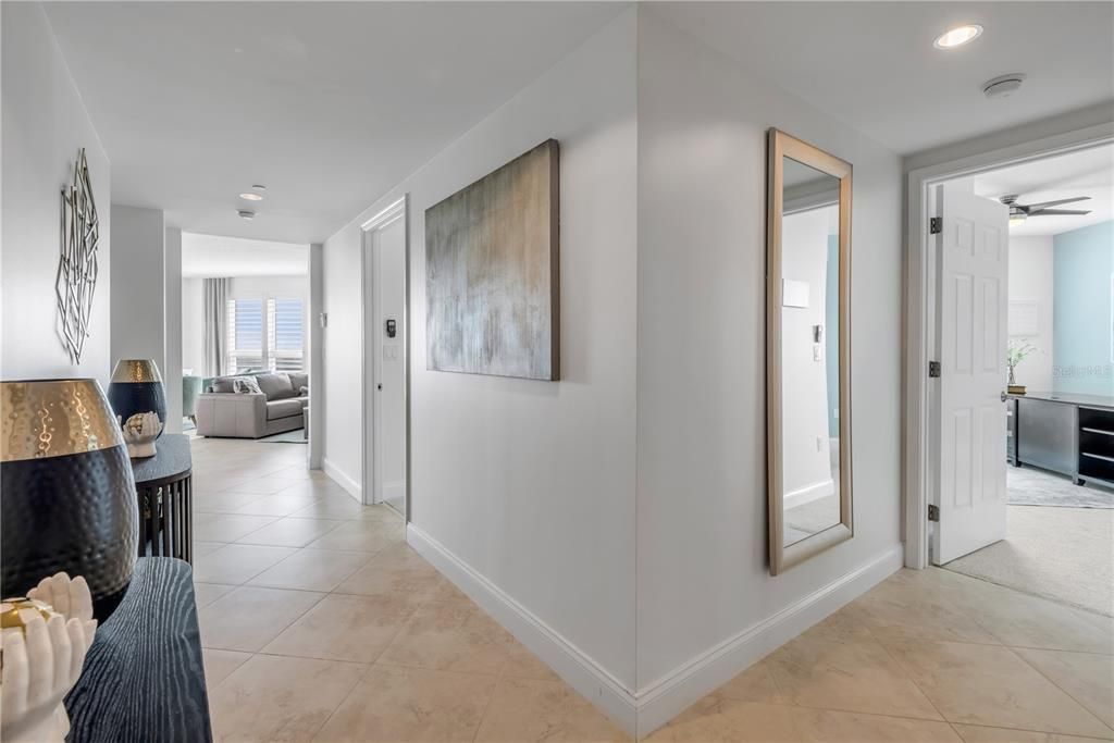 En Venta: $549,000 (3 camas, 3 baños, 2239 Pies cuadrados)