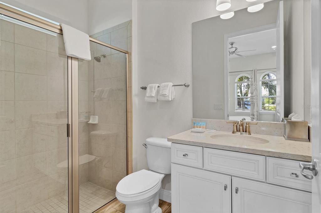 待售: $1,499,000 (8 贝兹, 9 浴室, 4815 平方英尺)