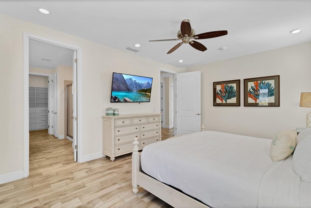 待售: $1,499,000 (8 贝兹, 9 浴室, 4815 平方英尺)