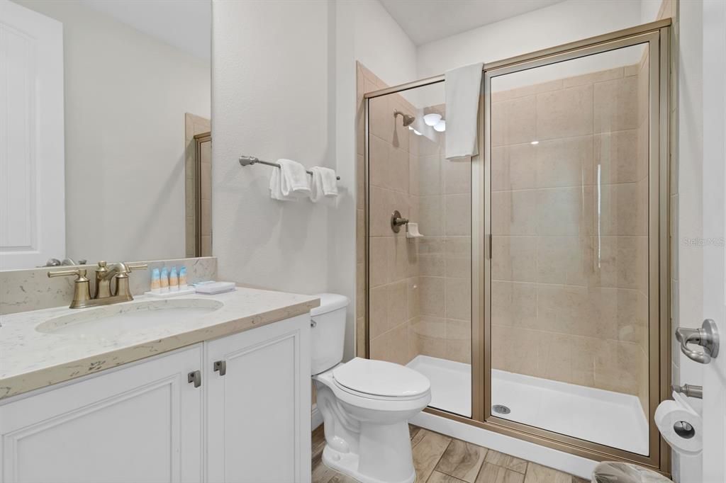 待售: $1,499,000 (8 贝兹, 9 浴室, 4815 平方英尺)