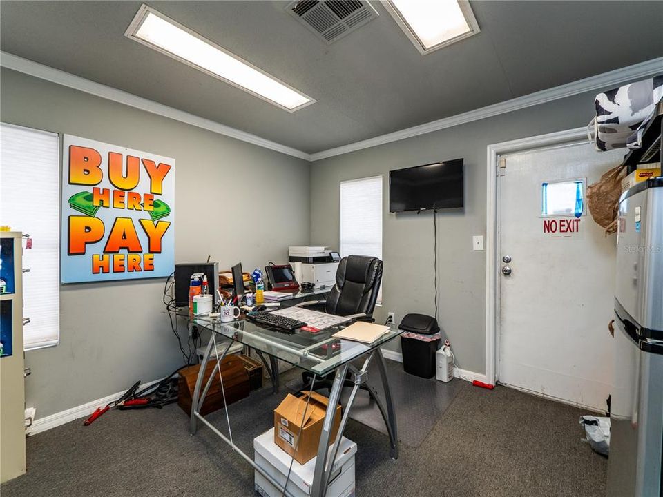 For Sale: $2,500,000 (0 beds, 0 baths, 895 Square Feet)