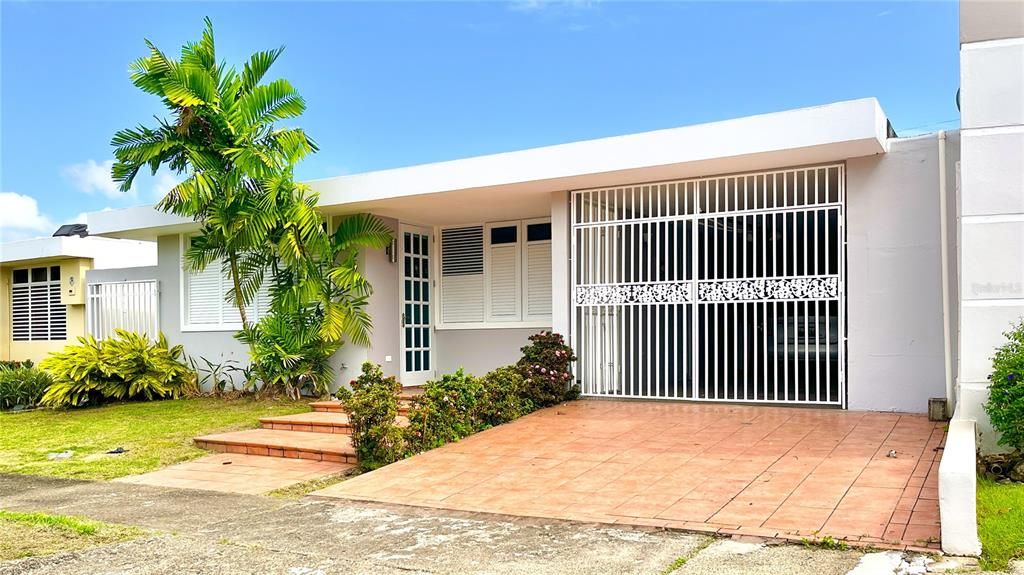 Recently Rented: $1,650 (3 beds, 2 baths, 1651 Square Feet)