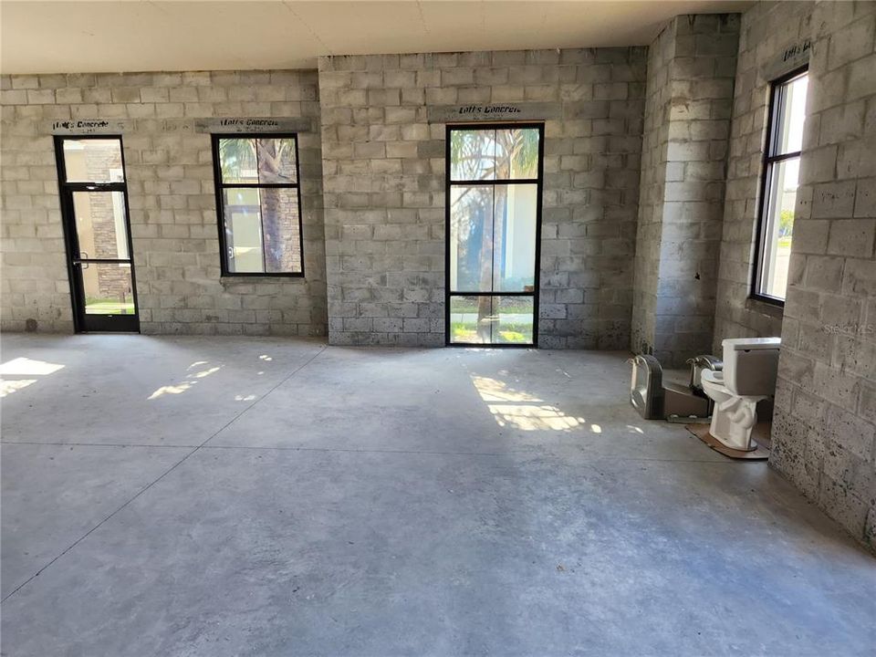 На продажу: $3,502 (0 спален, 0 ванн, 2086 Квадратных фут)