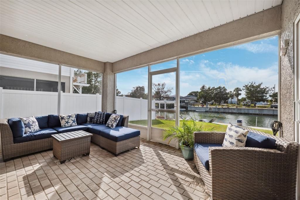 Active With Contract: $499,999 (4 beds, 2 baths, 1534 Square Feet)