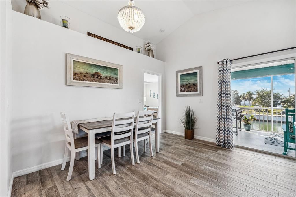 Active With Contract: $499,999 (4 beds, 2 baths, 1534 Square Feet)