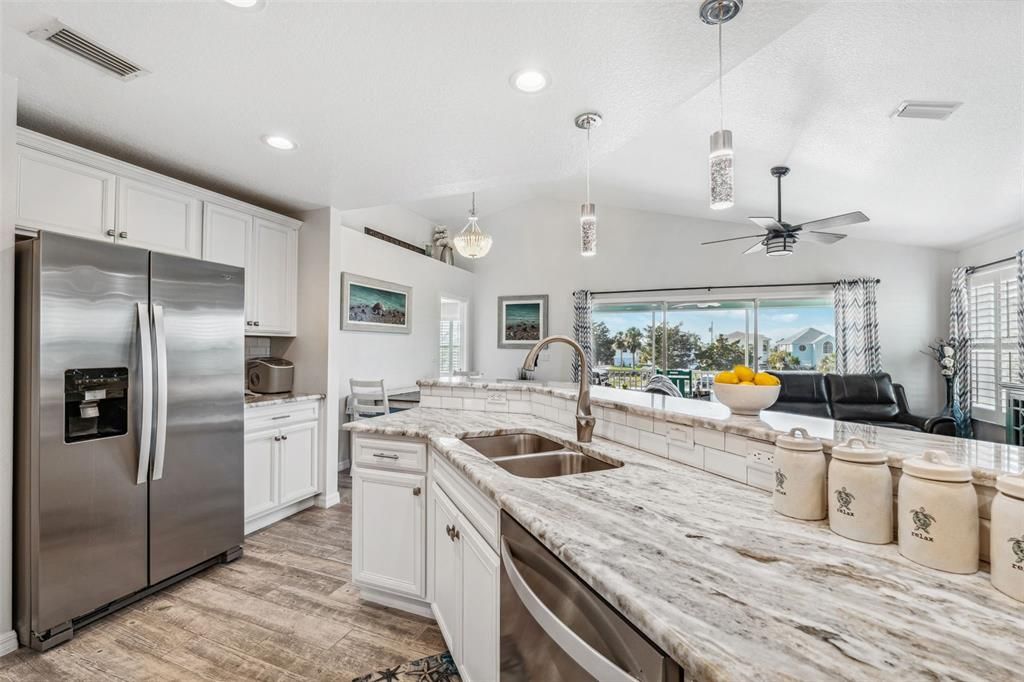 Active With Contract: $499,999 (4 beds, 2 baths, 1534 Square Feet)