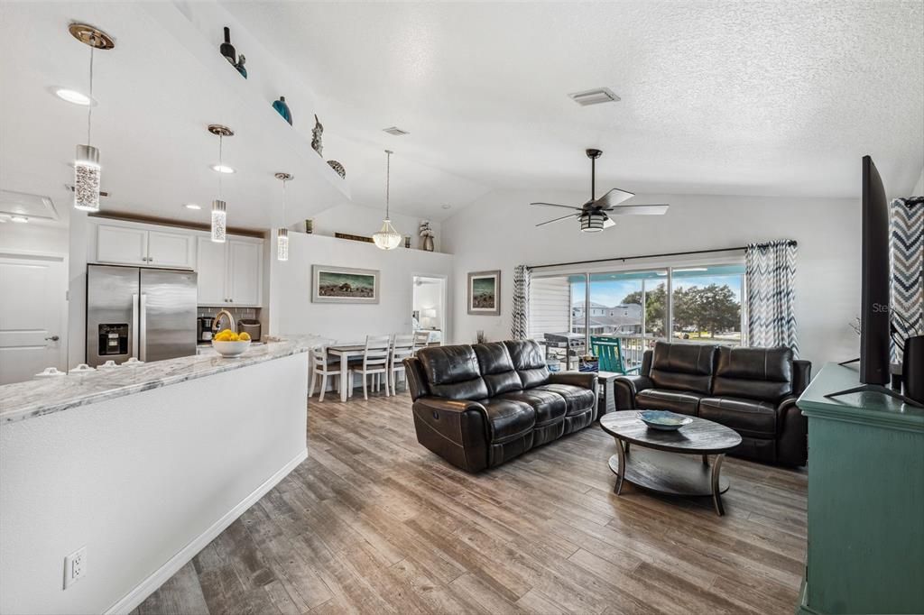 Active With Contract: $499,999 (4 beds, 2 baths, 1534 Square Feet)
