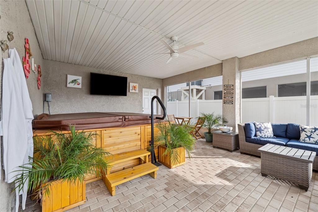 Active With Contract: $499,999 (4 beds, 2 baths, 1534 Square Feet)