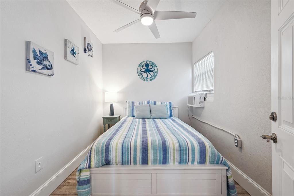 Active With Contract: $499,999 (4 beds, 2 baths, 1534 Square Feet)