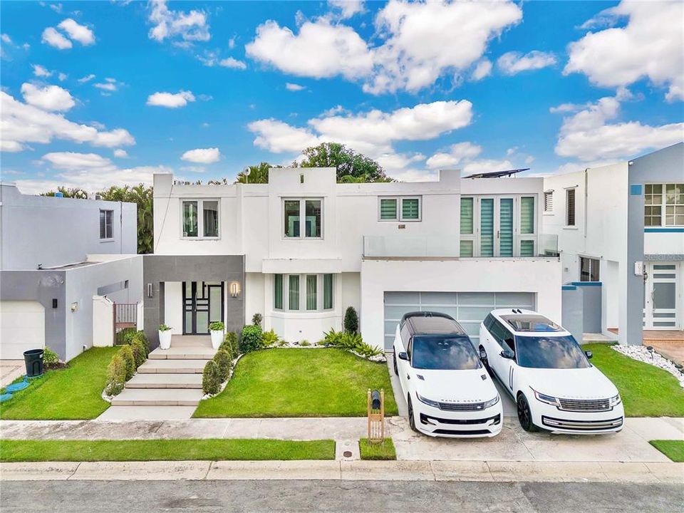 Vendido Recientemente: $625,000 (4 camas, 2 baños, 2690 Pies cuadrados)