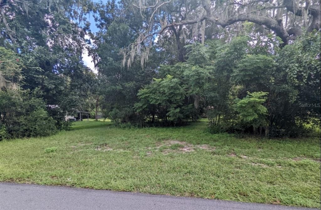 Недавно продано: $19,900 (0.25 acres)