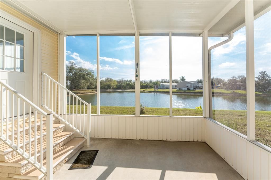 For Sale: $173,000 (2 beds, 2 baths, 1398 Square Feet)