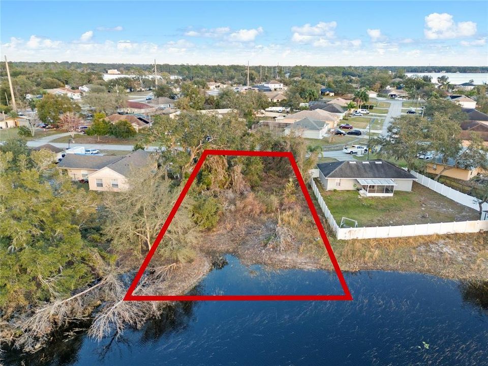 待售: $50,000 (0.23 acres)