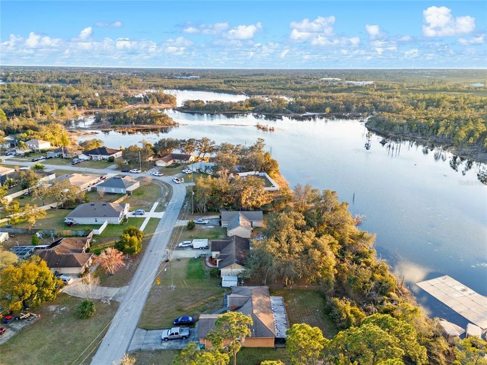 待售: $50,000 (0.23 acres)