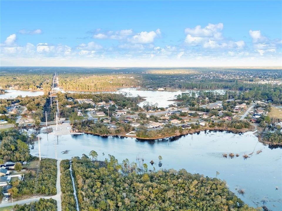 待售: $50,000 (0.23 acres)