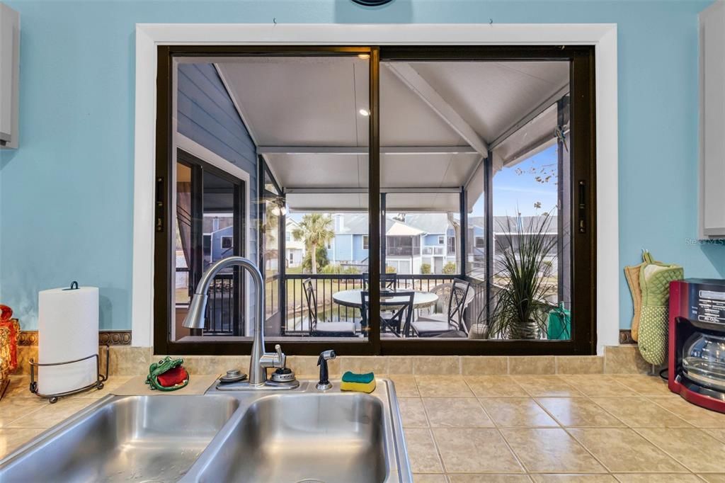 En Venta: $349,500 (2 camas, 2 baños, 1346 Pies cuadrados)