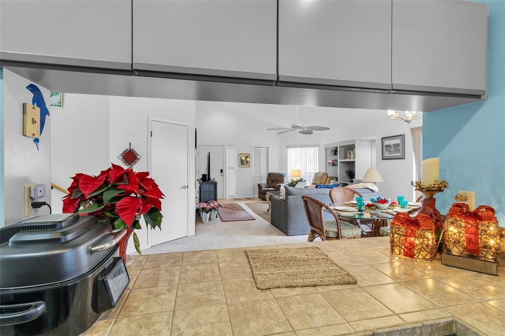 En Venta: $349,500 (2 camas, 2 baños, 1346 Pies cuadrados)