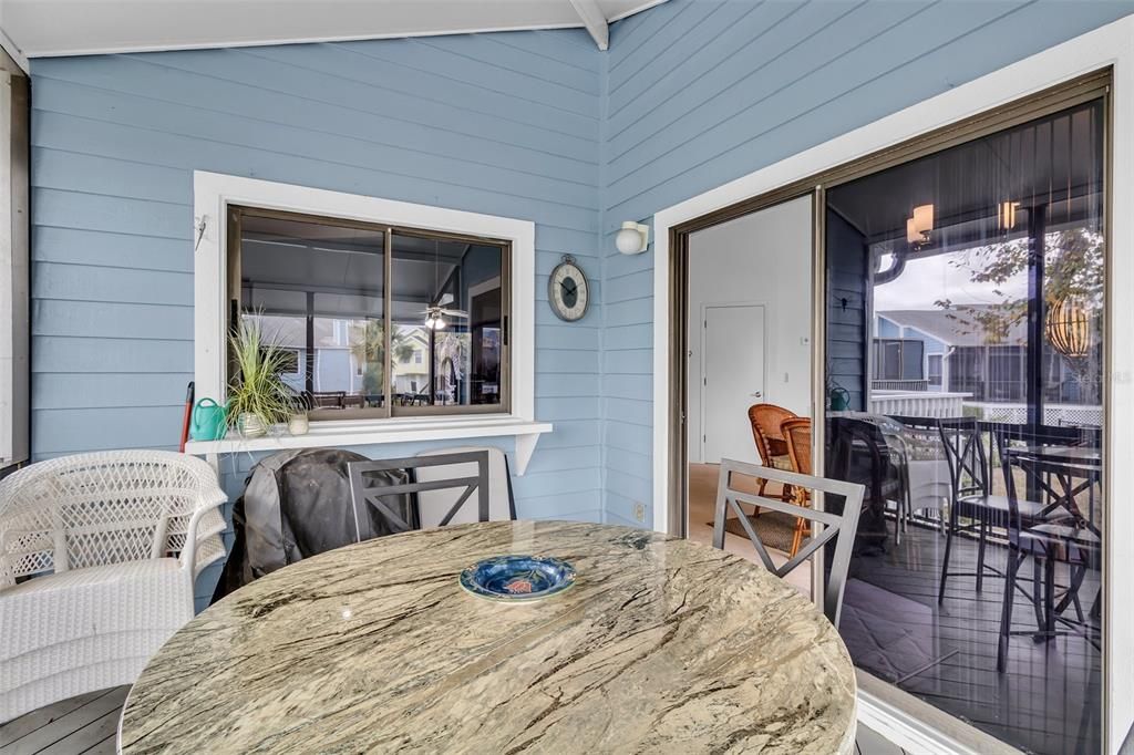 En Venta: $349,500 (2 camas, 2 baños, 1346 Pies cuadrados)